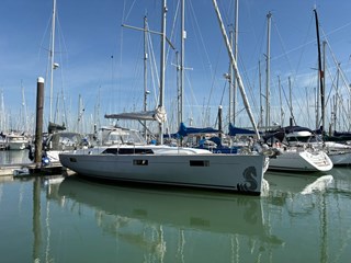 2016 Beneteau Oceanis 41.1