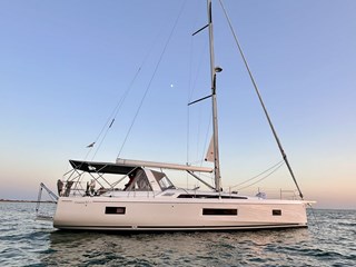 2025 Oceanis 51.1