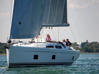 2023 Hanse 418 for sale