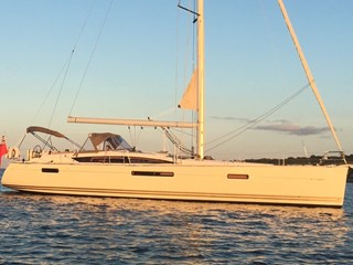 2011 Jeanneau 53